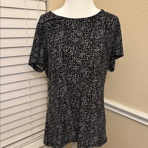 Croft & Barrow Black and White Dotted Short Sleeve Top Women's Medium